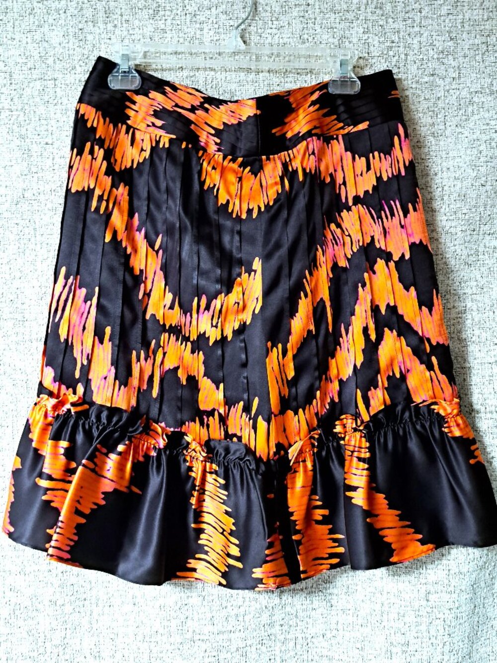 100% SILK LADIES SKIRT RED & BLACK W GATHERED BOTTOM BY ETCETERA SIZE 6